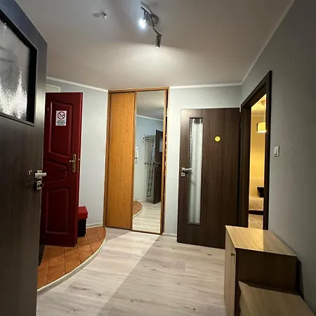 Hafen 5 Apartment's 슈체친